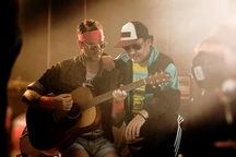 Skupina I.V.M. složila titulní píseň k filmu BřecLIVE a představuje k ní nový klip